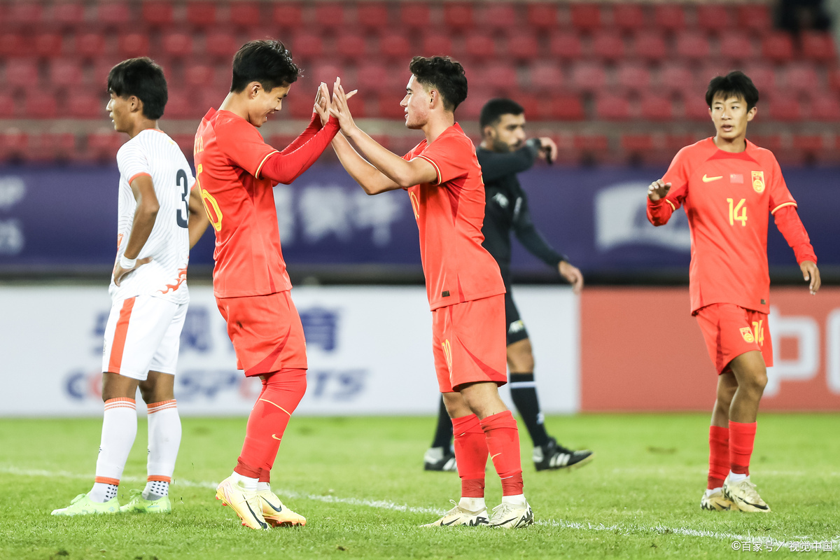 米乐m6平台-亚洲足坛热闹非凡，国内球队热火朝天备战